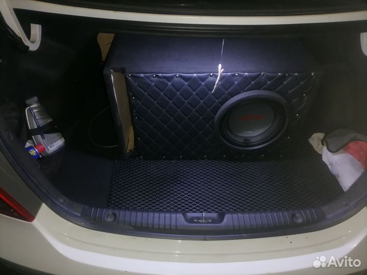 Сабвуфер с моноблок