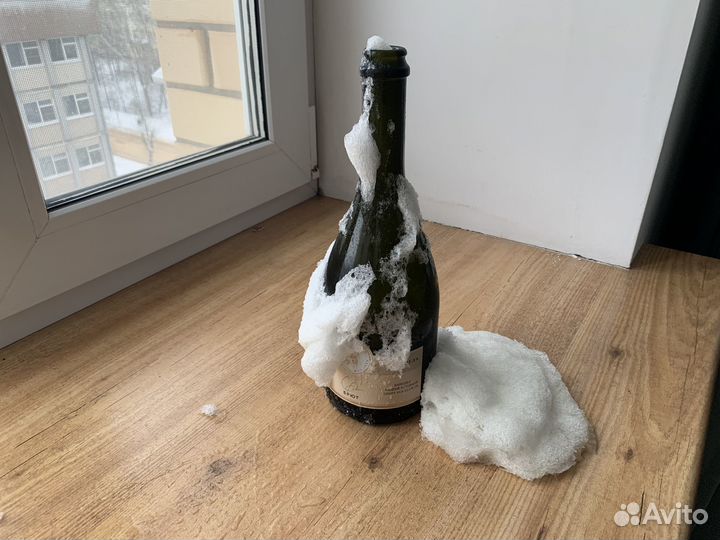 Бутылка коллекционная из под шампанского