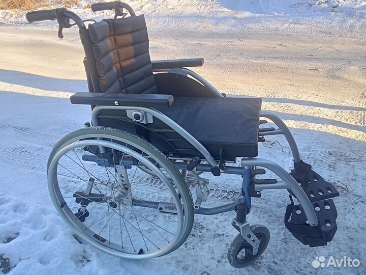 Коляска инвалидная