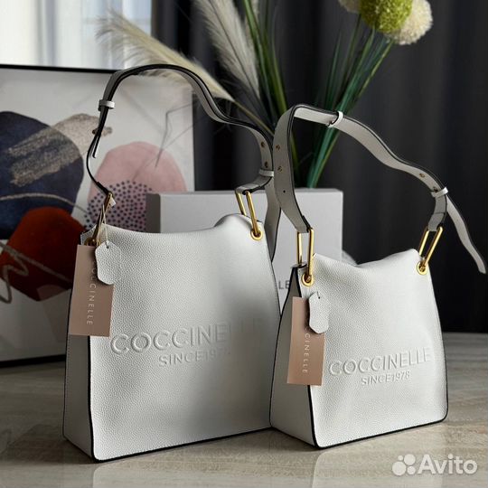 Сумка натуральная кожа coccinelle