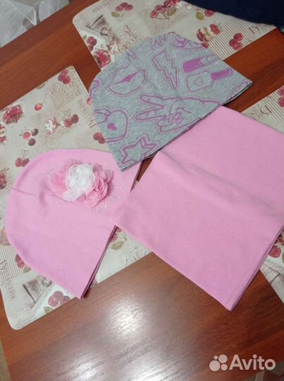 Комплект шапки, снуд