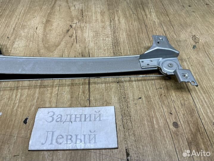 Стеклоподъемник задний левый Honda Civic 8 4D