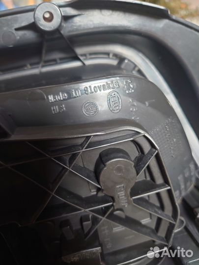 Оригинал VAG Фонари задние VW T5 GP