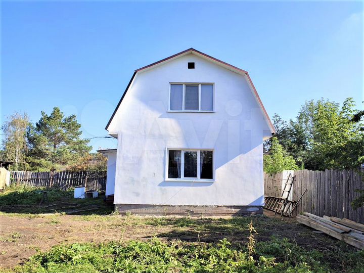 Дом 100 м² на участке 6,8 сот.