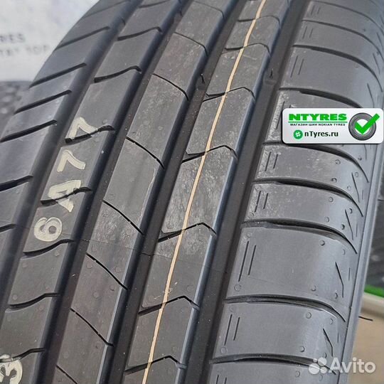 Kumho Ecsta HS51 215/60 R17 96H