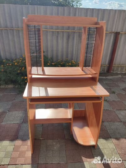 Компьютерный стол бу