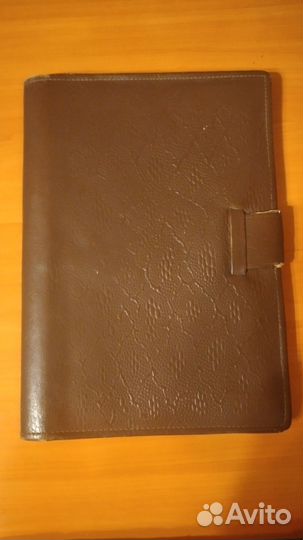 Кожаная папка