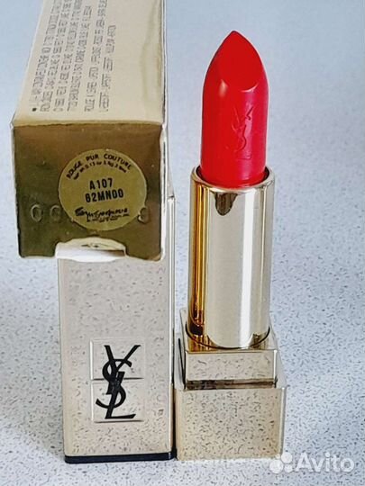 Губная помада YSL