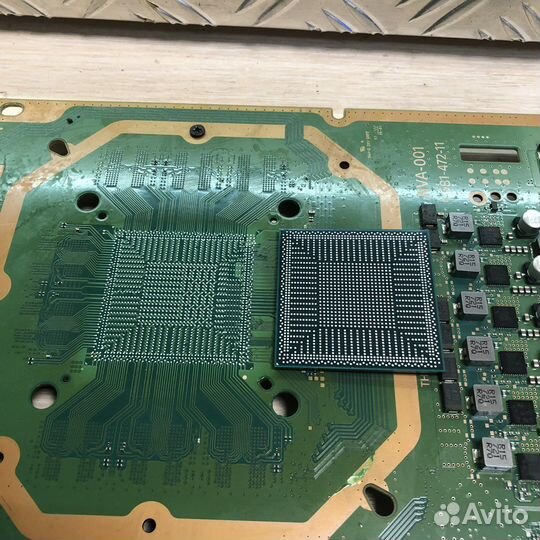 R.e.m. Игровые консоли, геймпады