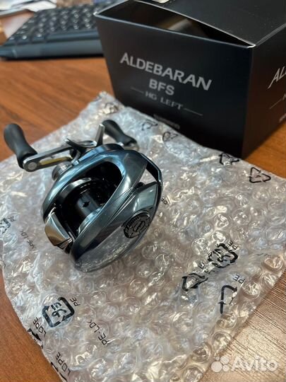 Катушка shimano aldebaran bfs hg left