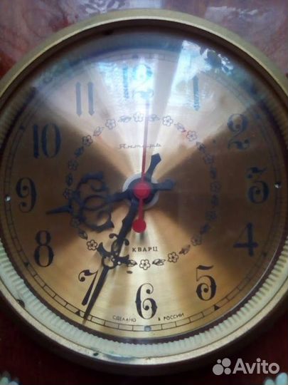 Настенные часы Янтарь дерево, роспись, кварц