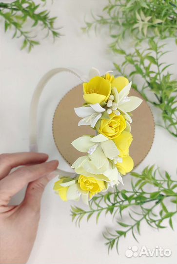 Ободок для волос с цветами ручной работы