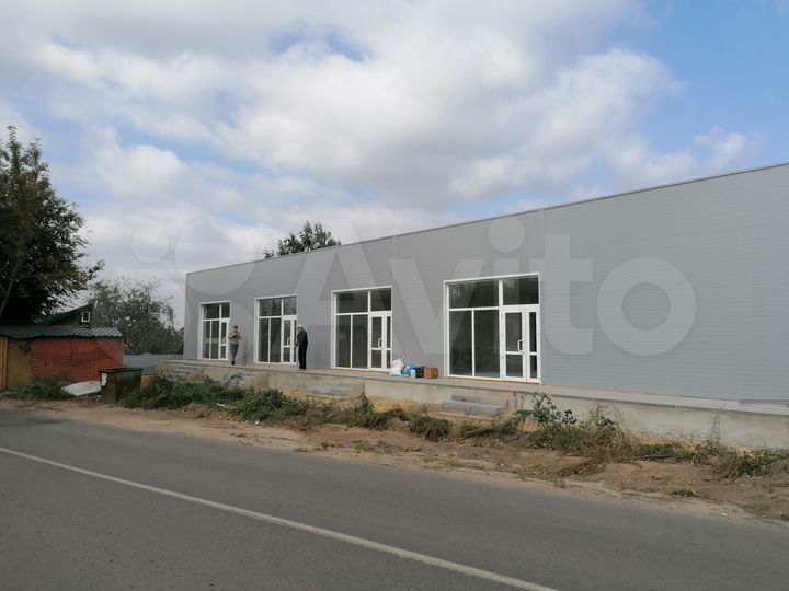 Сдам торговые 38,7кв.м, 50,2кв.м и 10м у Пятерочки