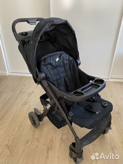 Прогулочная коляска joie muze LX