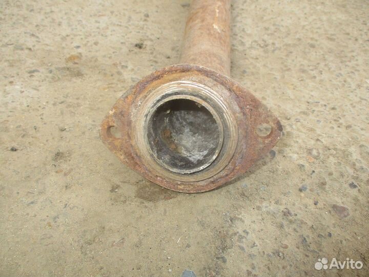 Приемная труба глушителя Toyota Land Cruiser 200