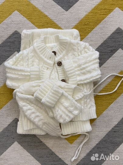 Вязаный костюм детский 0-3 месяца