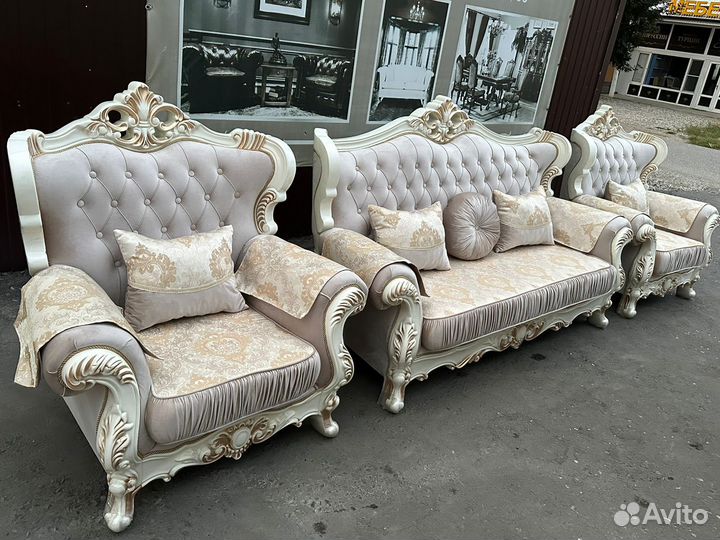 Мягкая мебель/диван/кресло