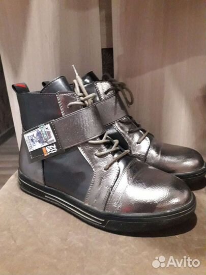 Ботинки детские 36 размер
