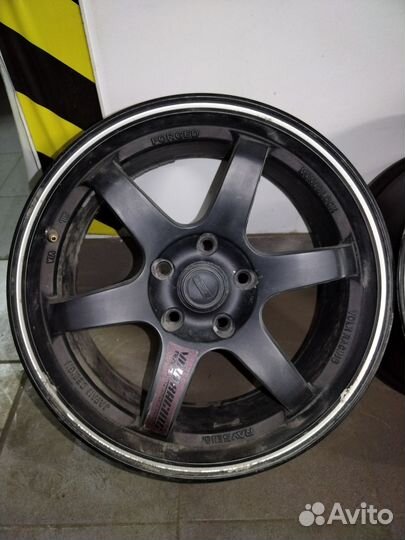 Литые диски R17 J7.5 5x114.3 ET35 DIA67.1