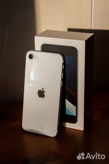 iPhone SE (2020), 128 ГБ