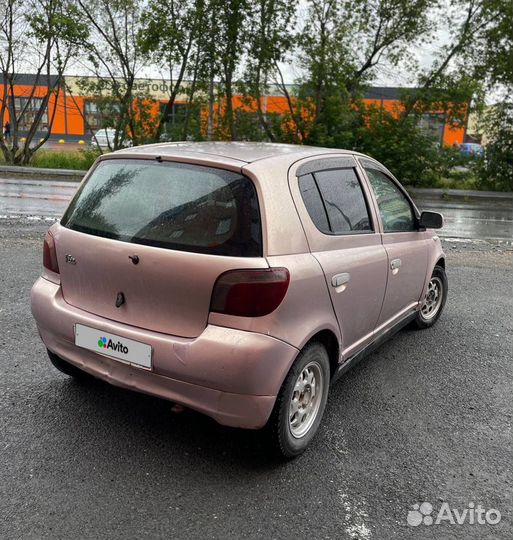 Toyota Vitz 1.0 AT, 2001, 215 000 км