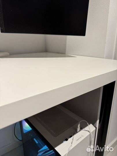 Письменный стол IKEA 120х60