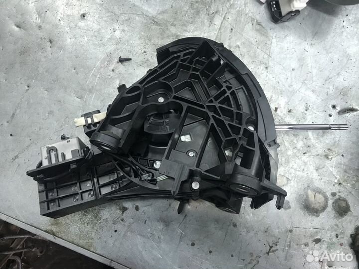 Кулиса кпп Toyota Venza