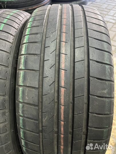 Bridgestone Alenza 001 235/50 R19