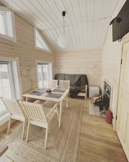 Дом 24 м² на участке 10 сот.