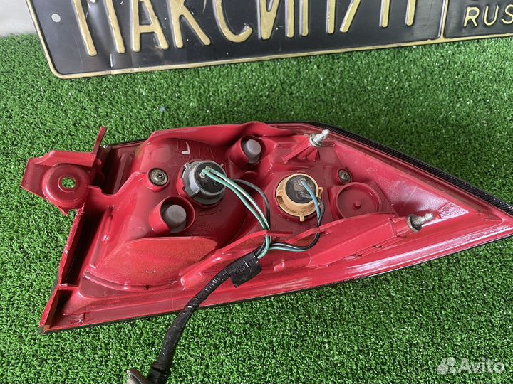 Задний левый фонарь Lancer 10