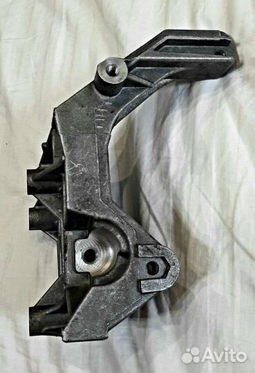 Кронштейн генератора 1118-1041034