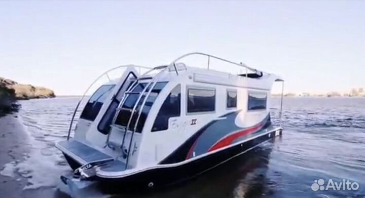 House boat (Хаус бот) / Kemper (Кемпер)