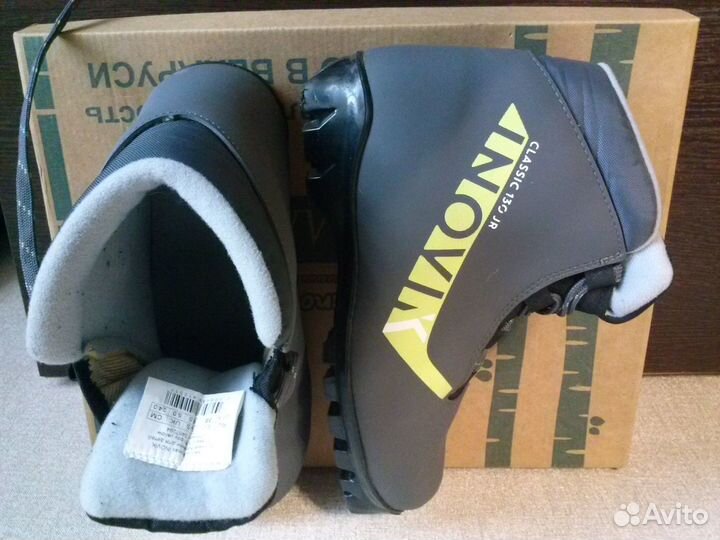 Ботинки лыжные детские размер 35.37.38