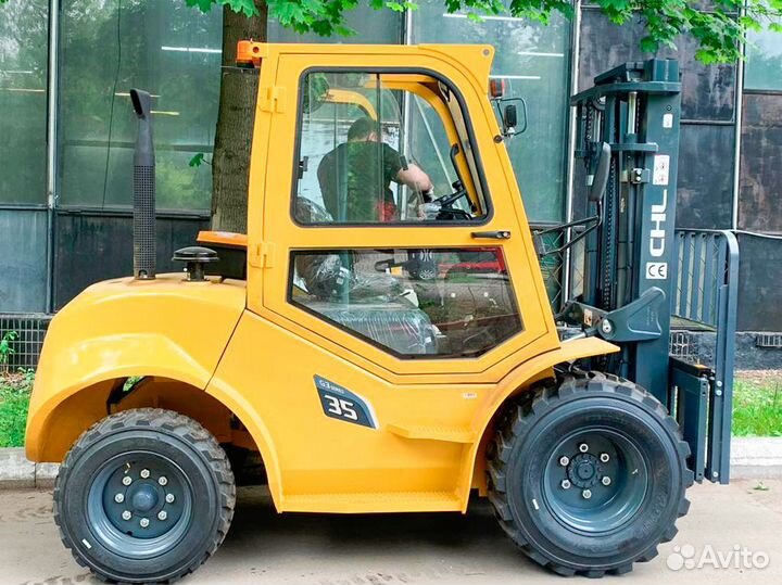 Вилочный погрузчик CHL CPCD35, 2023