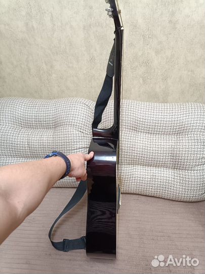 Акустическая гитара бу