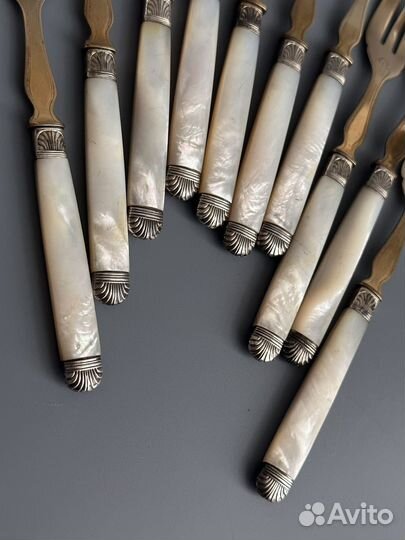 Старинные вилочки перламутр франция
