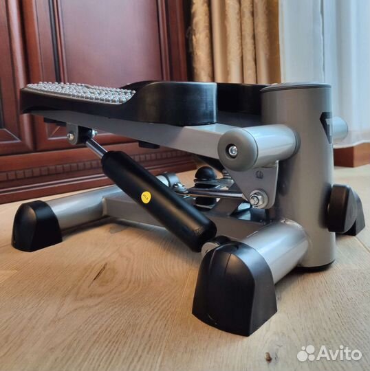 Тренажер мини-степпер массаж tourneo