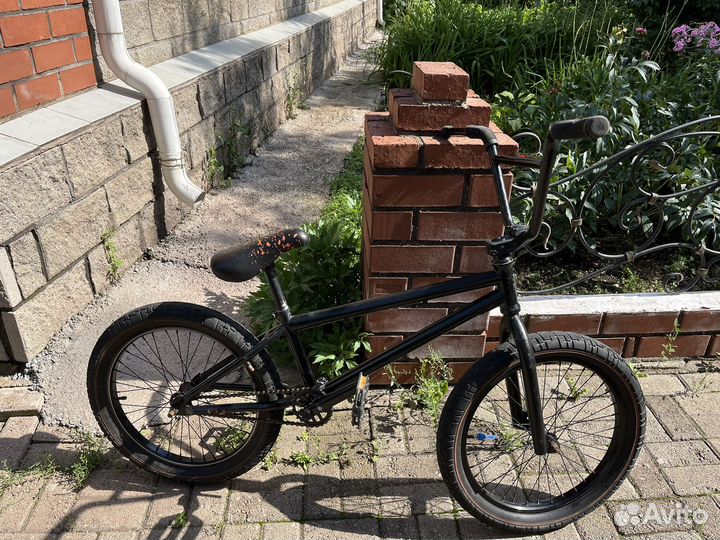 BMX mongoose legion l60