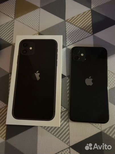 iPhone 11, 64 ГБ