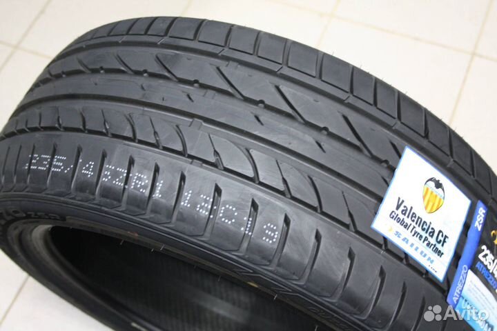 Sailun Atrezzo ZSR 235/45 R18 98Y