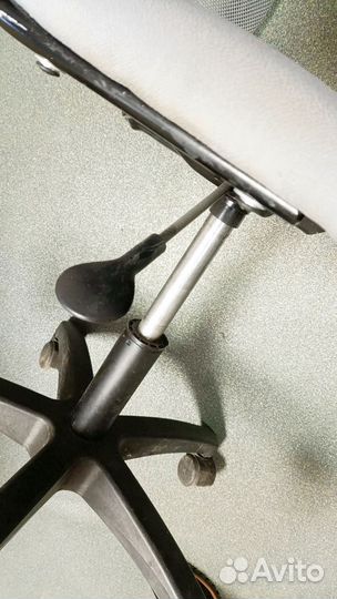 Офисное кресло бу