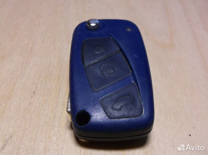 Fiat чип ключ CE0678 zinco 1-120 94V0 55213590003