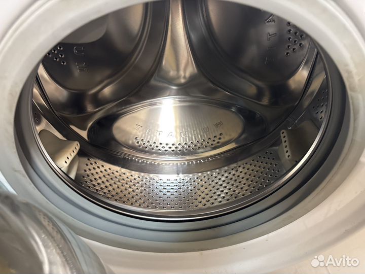 Продаётся стиральная машина