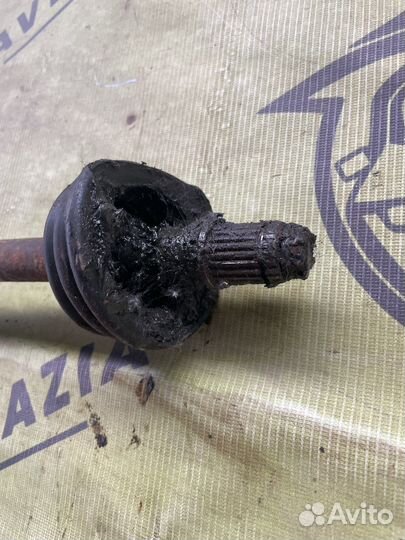 Привод передний левый LADA Granta