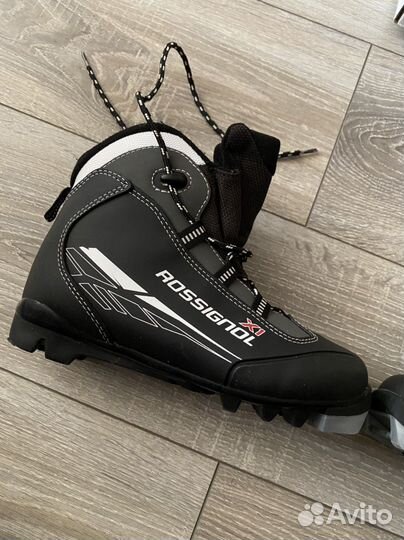 Лыжные ботинки детские 35 размер