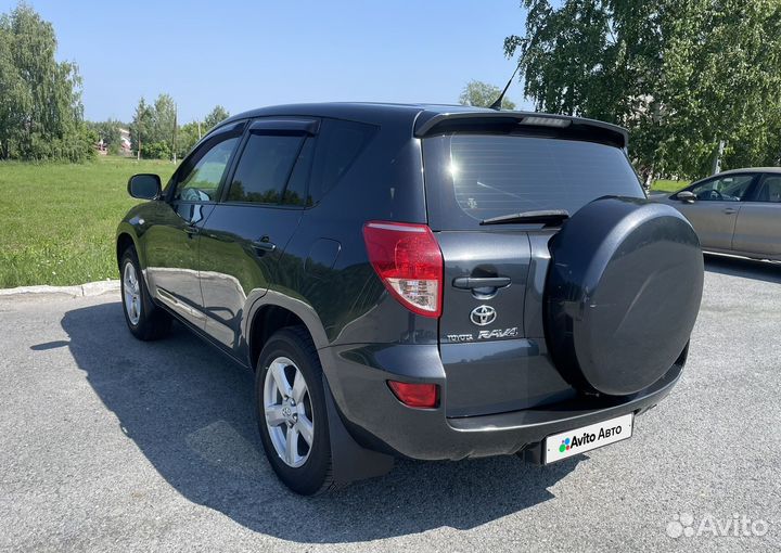 Toyota RAV4 2.0 AT, 2008, 92 000 км