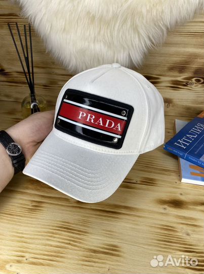 Кепка P R A D A