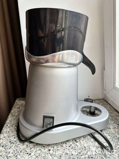 Соковыжималка для цитрусовых