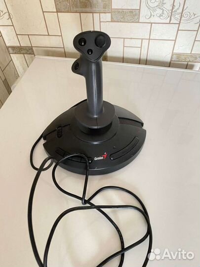 Джойстик для пк Genius MaxFighter F-23U