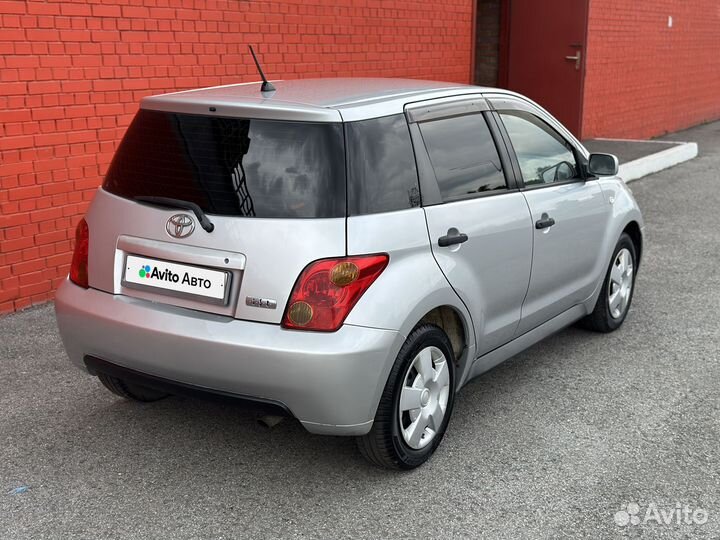 Toyota Ist 1.3 AT, 2002, 265 000 км